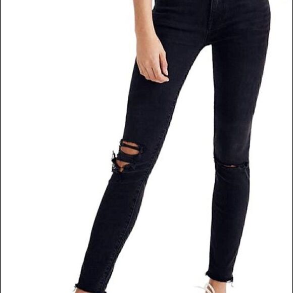 Like New Madewell 9in High Rise Skinny Jeans Size 28P Distressed - Picture 1 of 8